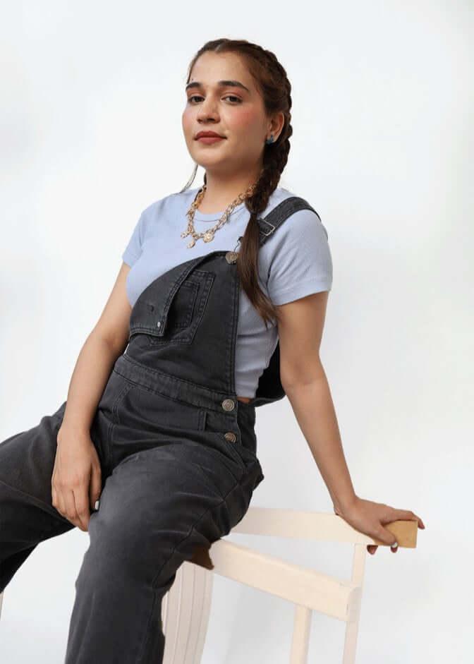 grey denim jeans for women in Pakistan